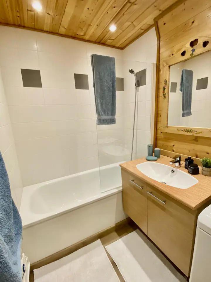 Ferienwohnung Appt 3Ch, Au Pied Des Pistes A La Deco Soignee Flumet Exterior foto